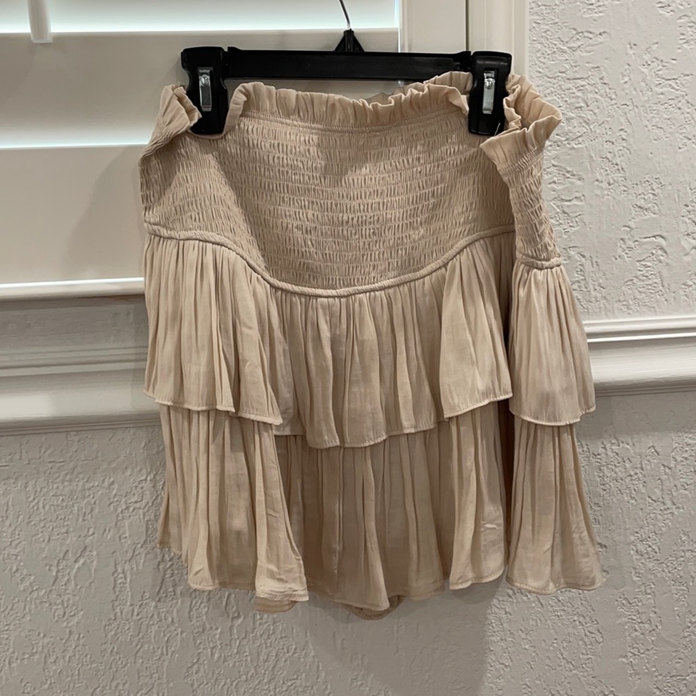 Nikkis beach house skirt